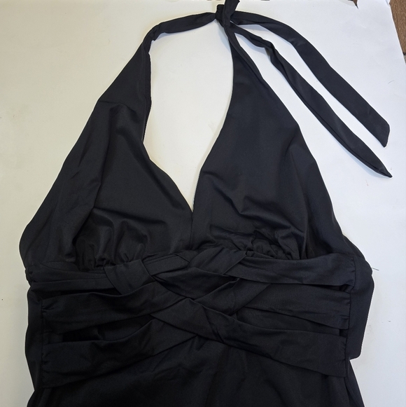 Spanx Weave Halter One Piece swimsuit in black Shapewear Swim Vacation resort - Picture 4 of 9